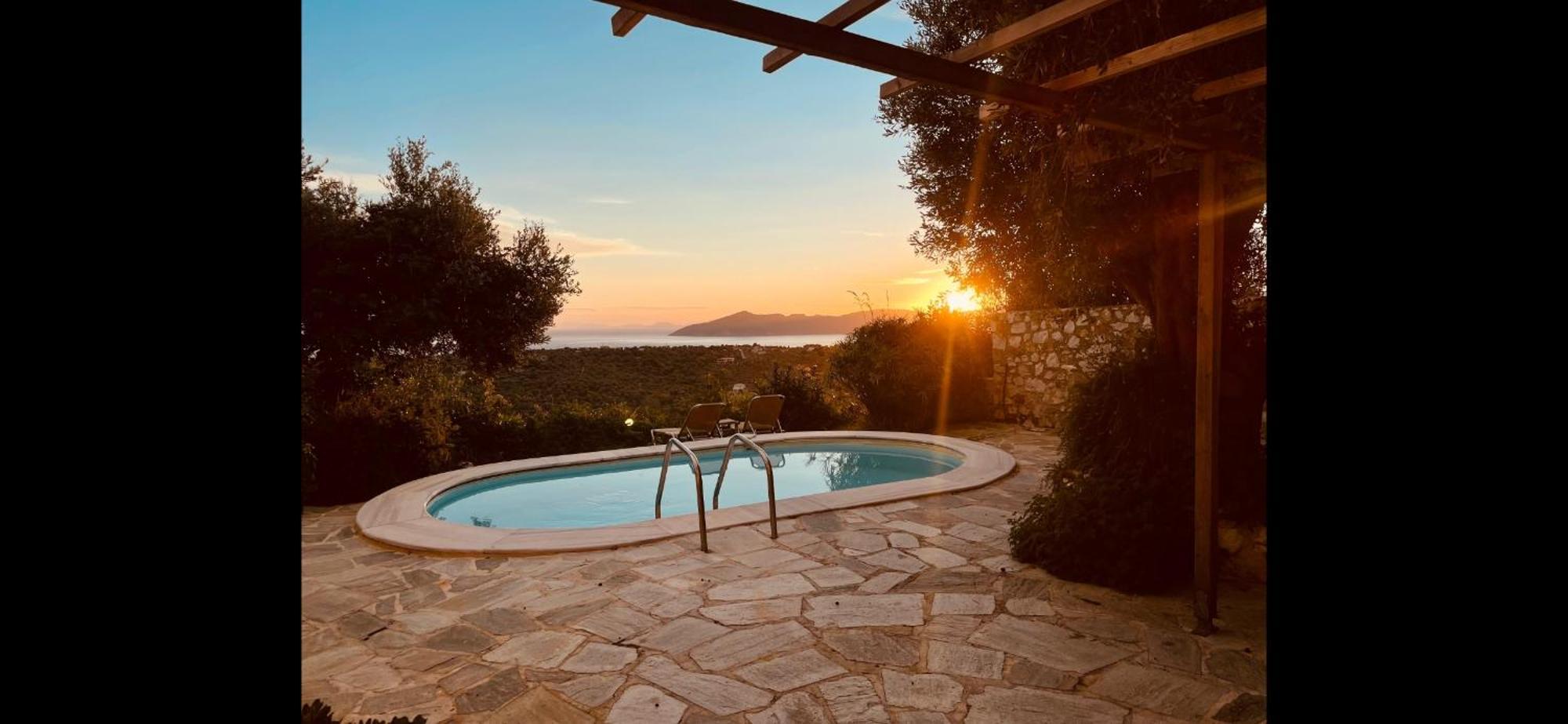 Hikers Villa Trail 5 & 6 Moni Evaggelistrias Exterior photo